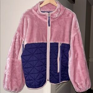 ❤️‍🔥FIRM PRICE❤️‍🔥 UGG Quilted Fleece Jacket